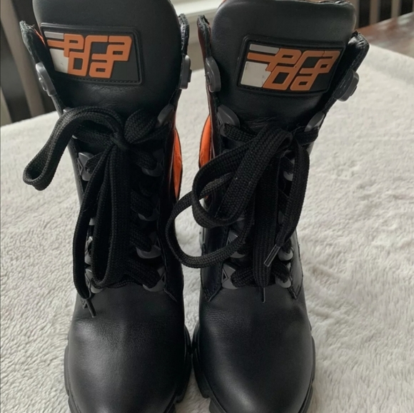 PRADA NEOPRENE NEON DETAIL LACE UP BOOT BLACK - Picture 3 of 9